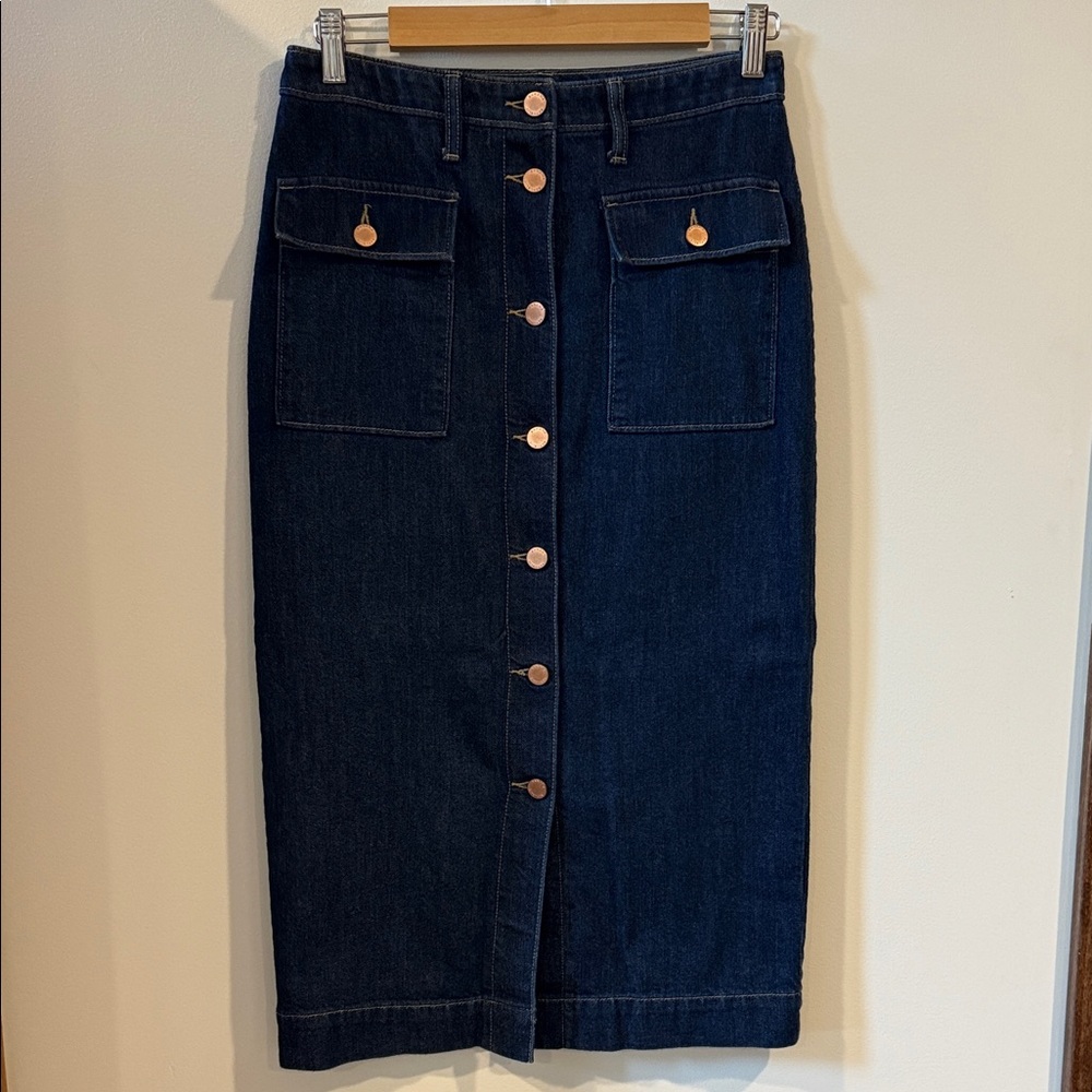 Banana Republic Dark Blue Buttoned Pencil Skirt